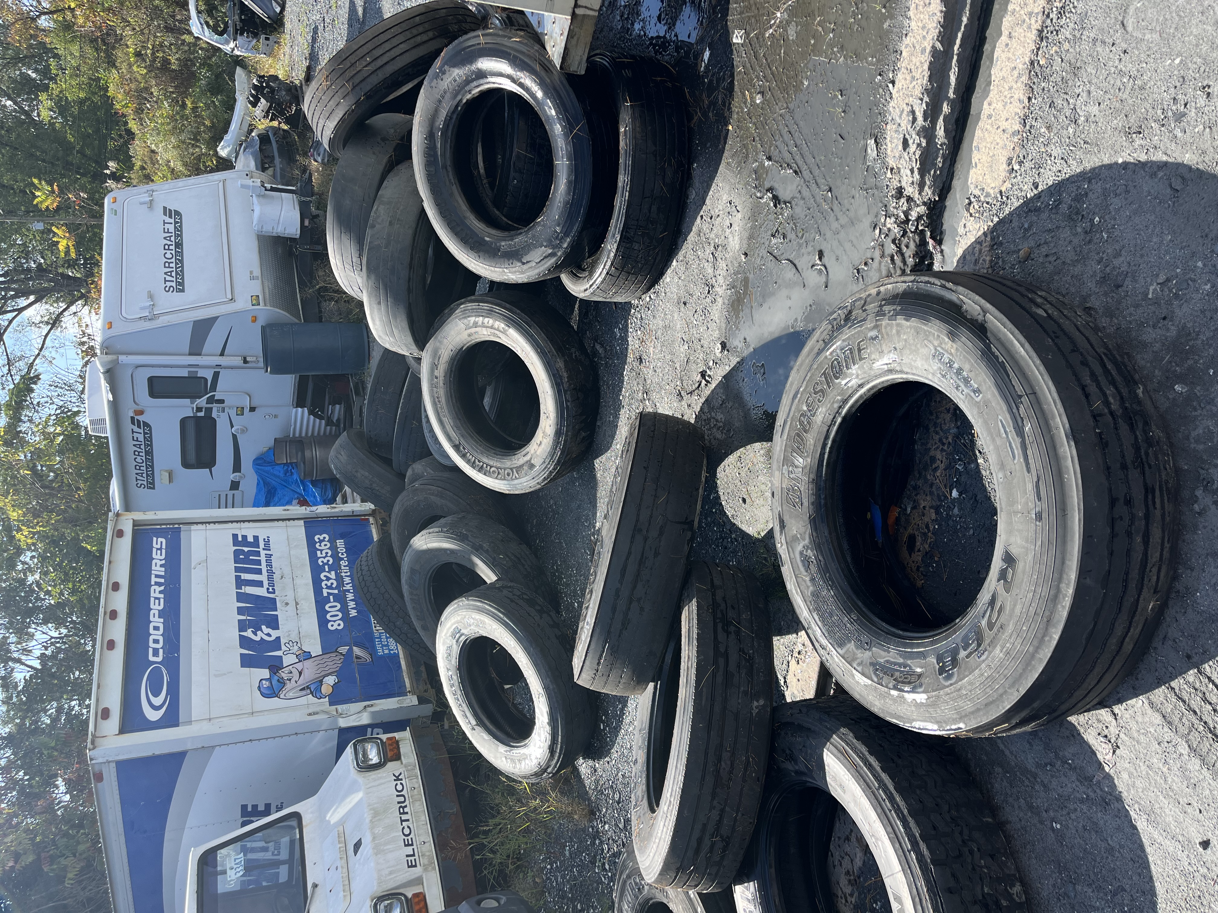 Outdoor tire haul